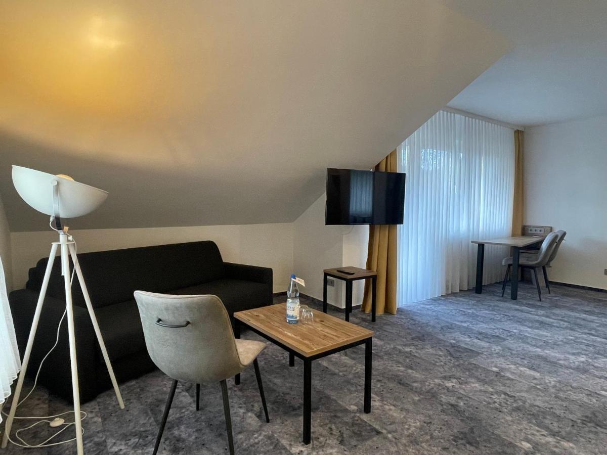 Hotel Christel Heimbuchenthal Bagian luar foto