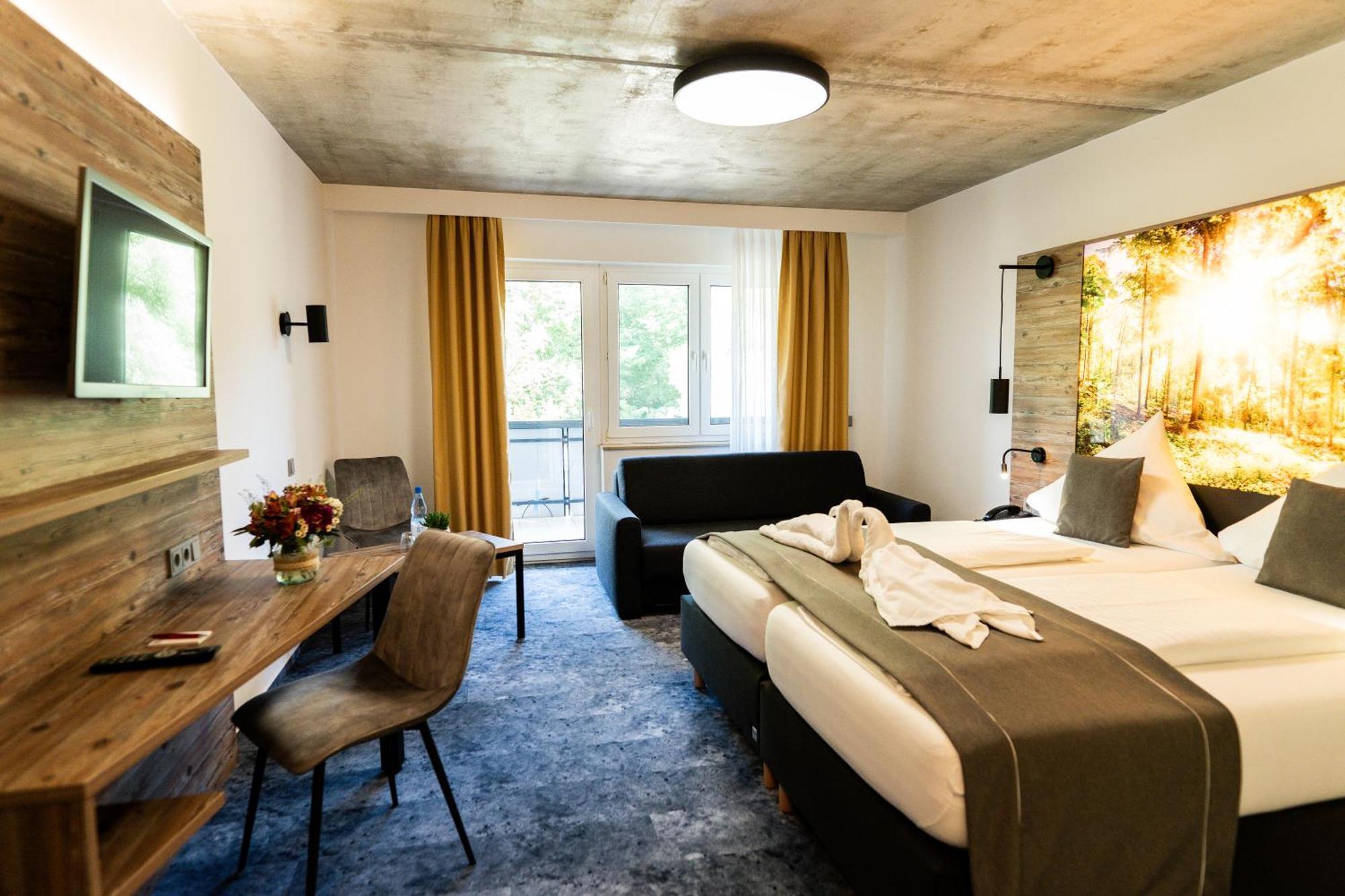 Hotel Christel Heimbuchenthal Bagian luar foto