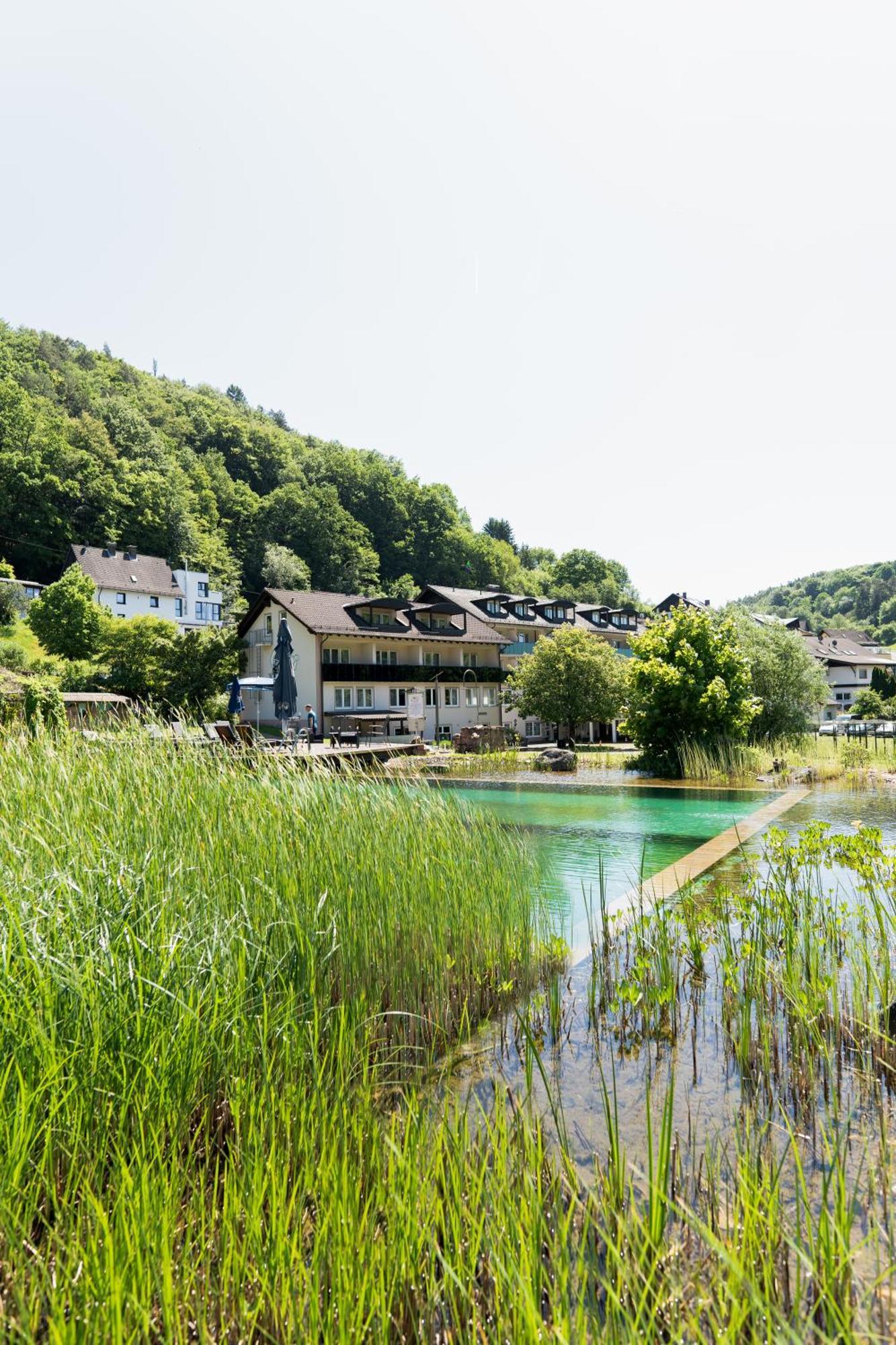 Hotel Christel Heimbuchenthal Bagian luar foto