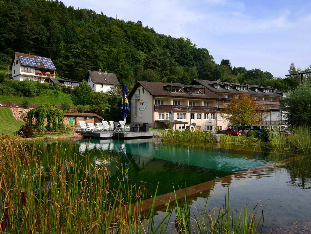 Hotel Christel Heimbuchenthal Bagian luar foto