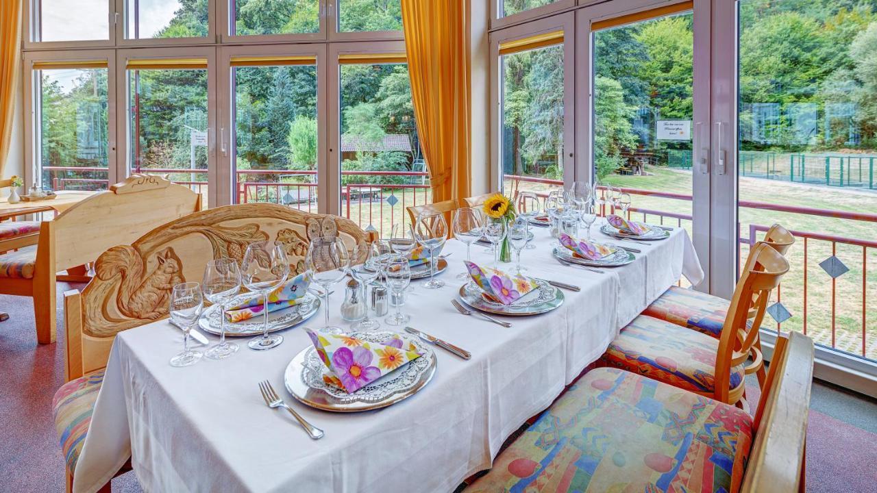 Hotel Christel Heimbuchenthal Bagian luar foto
