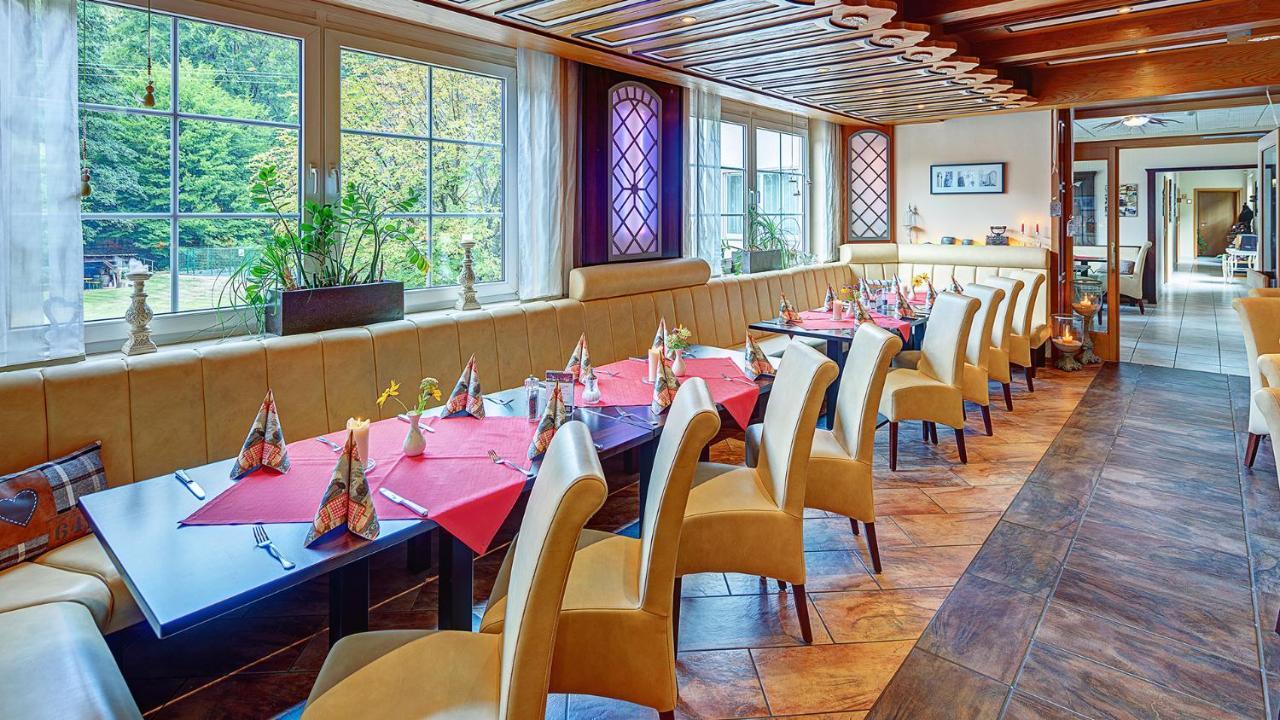 Hotel Christel Heimbuchenthal Bagian luar foto