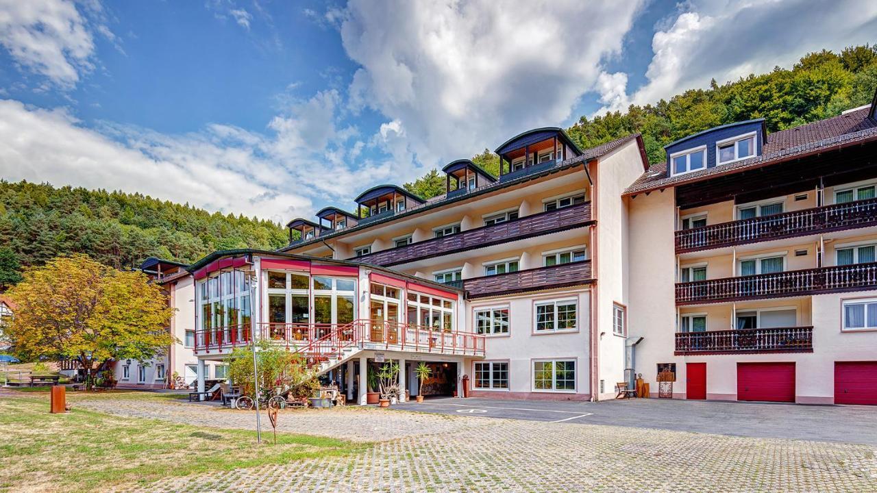 Hotel Christel Heimbuchenthal Bagian luar foto