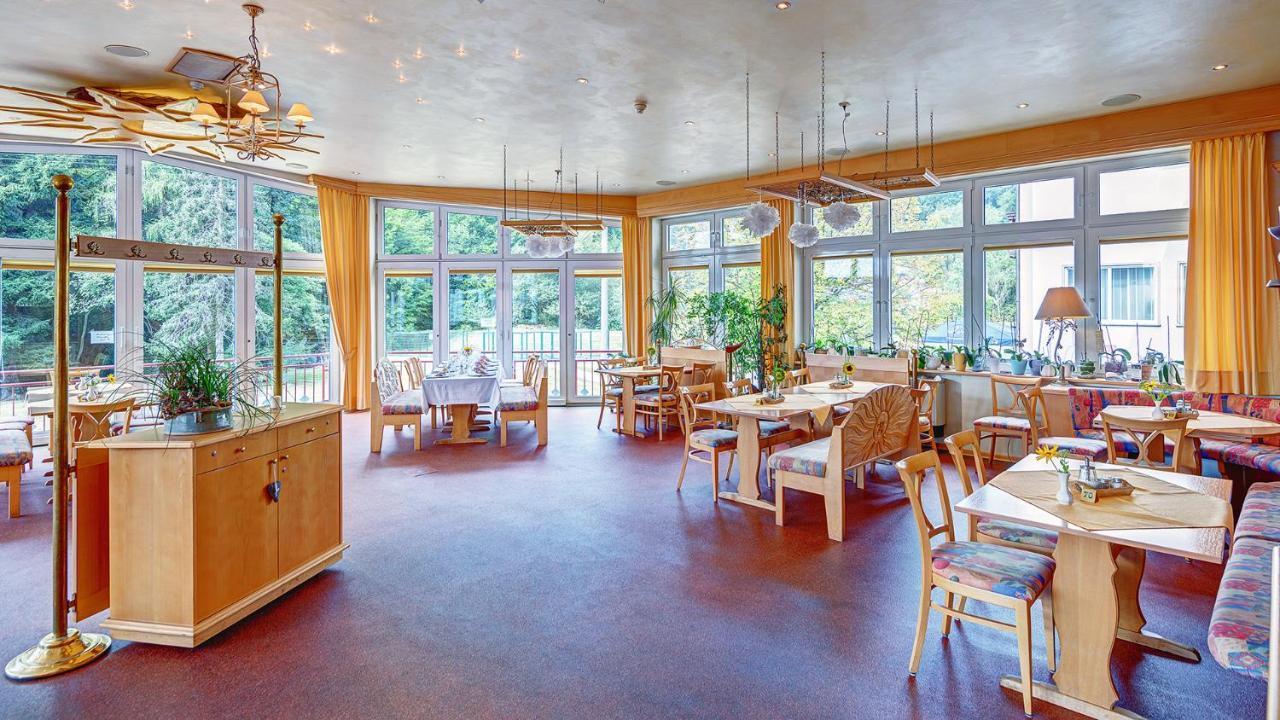 Hotel Christel Heimbuchenthal Bagian luar foto